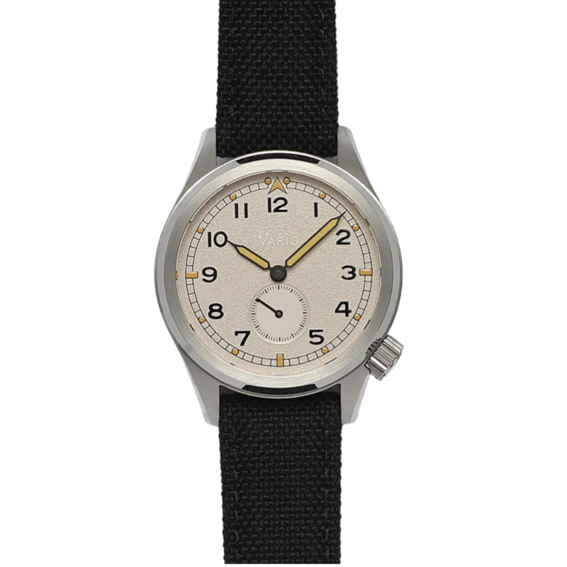 Vario 1945 D12 Zandbeige Veldhorloge