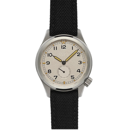 Vario 1945 D12 Zandbeige Veldhorloge