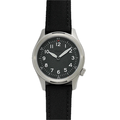 Vario 1945 A-11S Raven Black Solar Quartz Veldhorloge