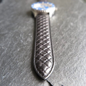 22 mm zwarte gewatteerde diamanten armband