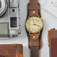 Vario 1918 Pilot horloge met messing crèmekleurige wijzerplaat en oranje lume