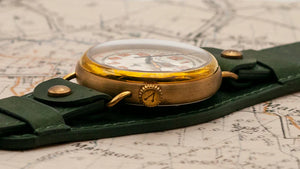 Vario 1918 Medic Brass Witte Wijzerplaat Oranje Lume 