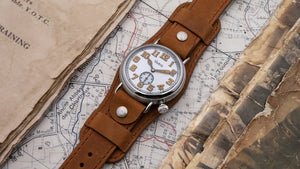 Vario 1918 Trench Witte Wijzerplaat Oranje Lume 